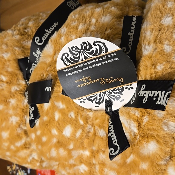 NEW Monster Minky Couture blanket - Picture 2 of 2